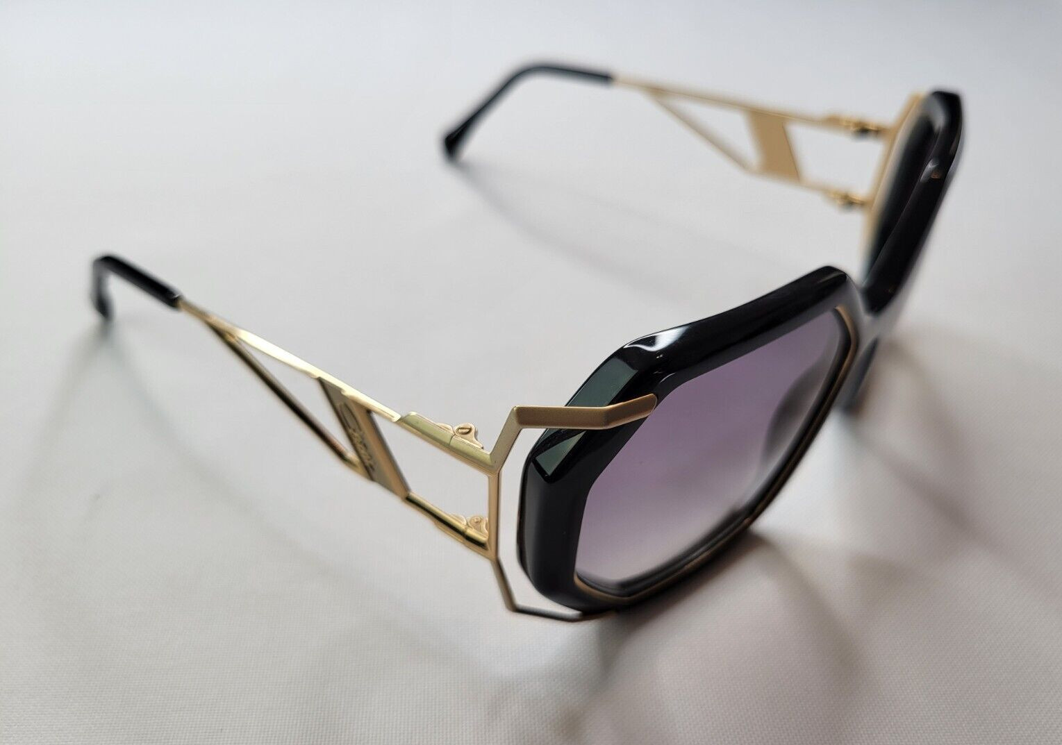 CAZAL MOD. 8505 COL. 004 BLACK GOLD PLATED GEOMETRIC SUNGLASSES MADE IN GERMANY