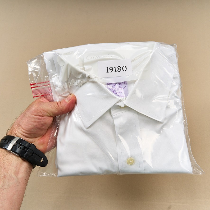 Brooks Brothers White Dress Shirt 15.5 / 34 Classic Fit Non Iron Button Up