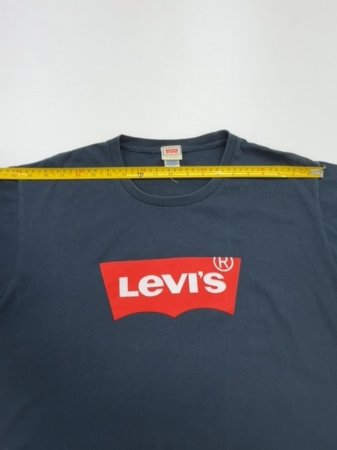 Levi’s Men’s Blue Logo Crew Neck T-Shirt Size XL Excellent Condition