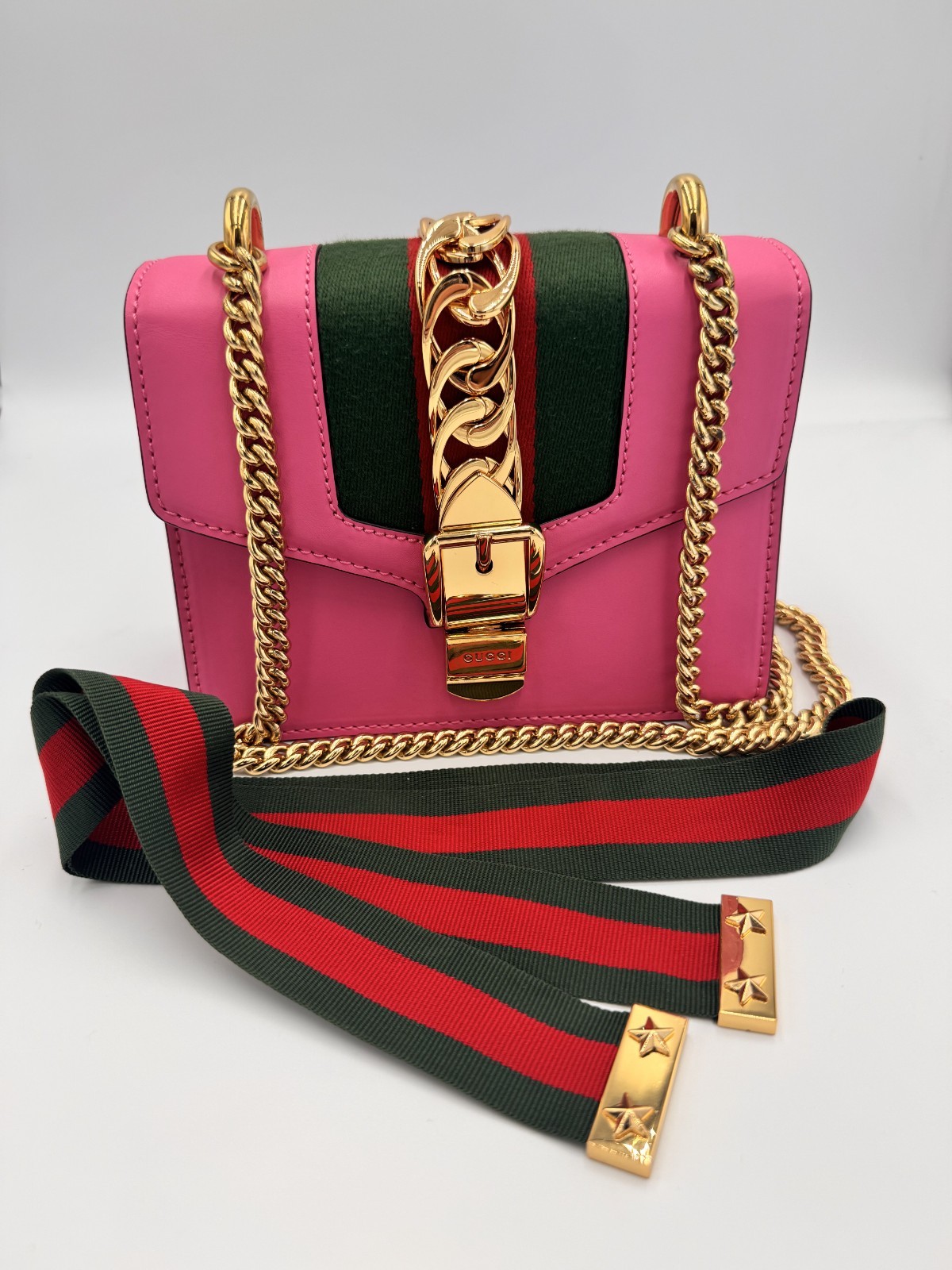 Authentic Gucci Sylvie Small Pink Leatheer Shoulder Bag Gold Chain Webstripe