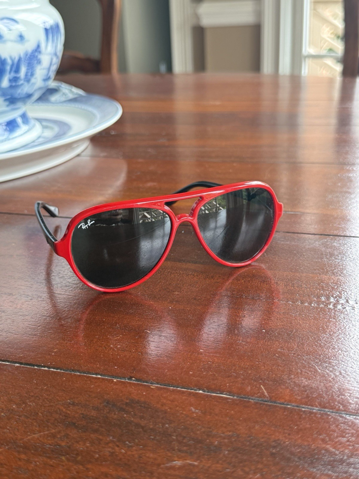 Rare Ray-Ban Red Aviator Excellent Condition Sunglasses with Case Unisex Vintage