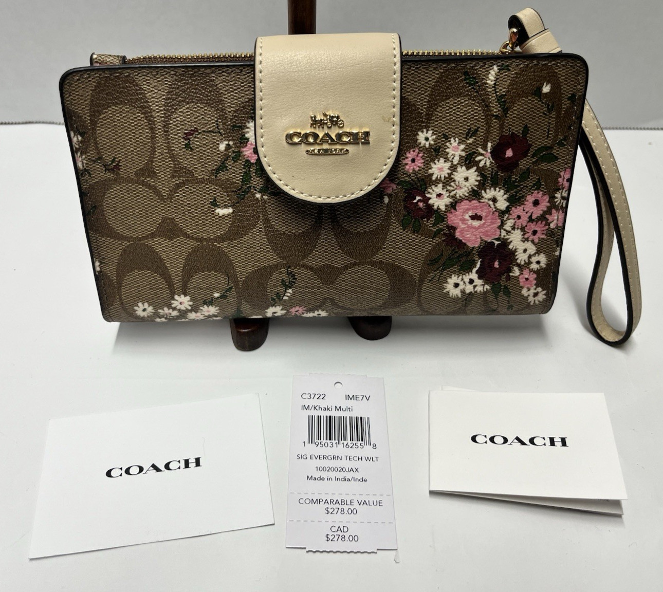 Coach Tech Phone Wallet In Signature Canvas With Evergreen Floral Print C3722