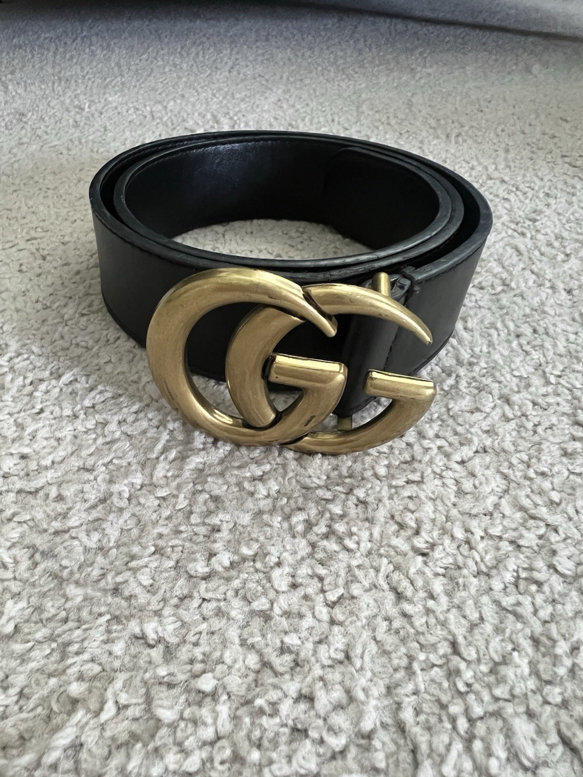Gucci Women’s Black Wide Fashion Belt Gold Double G Logo Buckle Size 80