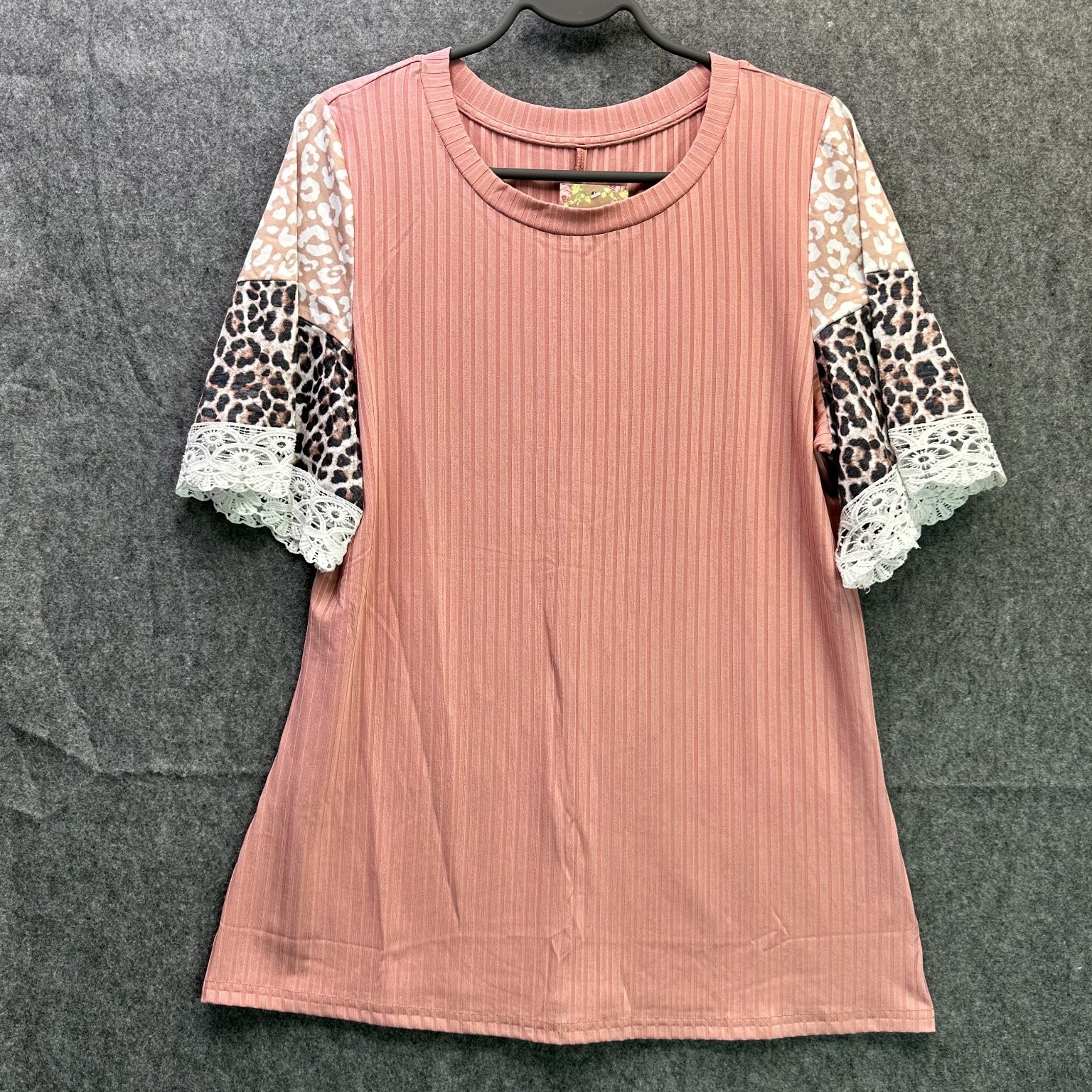 Women’s Pink Top Large Leopard Print Sleeve Lace Trim Cotton Blend