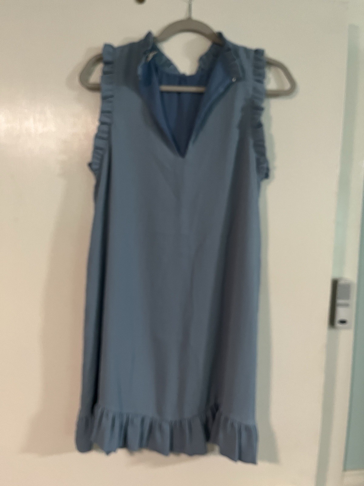 Women’s Blue Solid V-Neck Sleeveless Shift Dress Ruffle Hem Short Size M