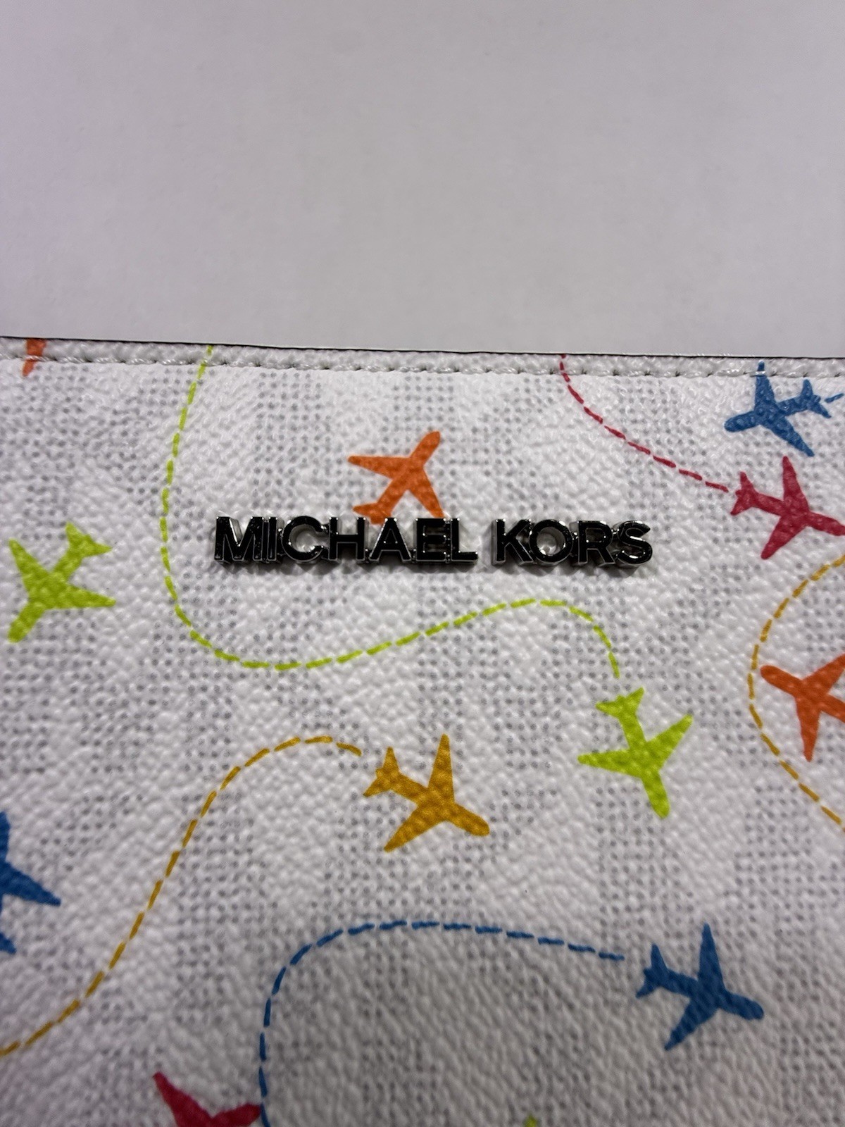 Michael Kors Jet Set White AIRPLANE PRINT Medium POUCHETTE Shoulder Bag
