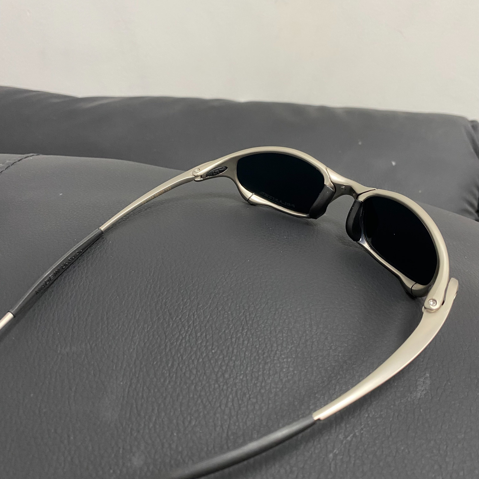 Oakley Juliet 1.0 X-Metal Polarized Sunglasses Silver Frames Red Vintage Y2K