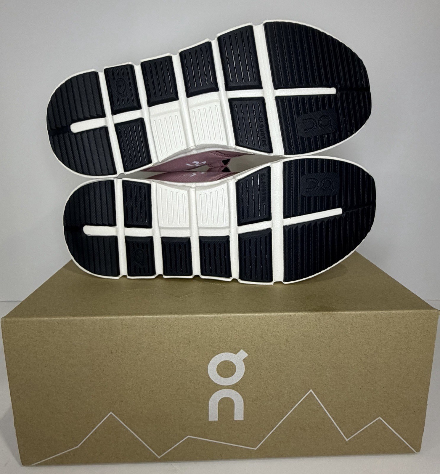 On Cloud Play Unisex Kids Pink Mesh Hook & Loop Sneakers US 2 EU 33.5
