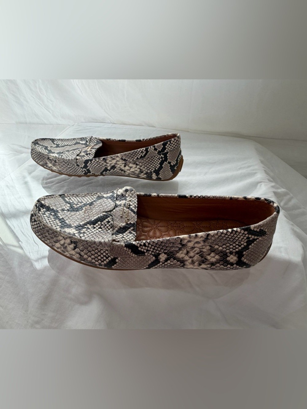 Kate Spade New York “Deck” Snakeskin Print Leather Driving Loafers Size 7.5
