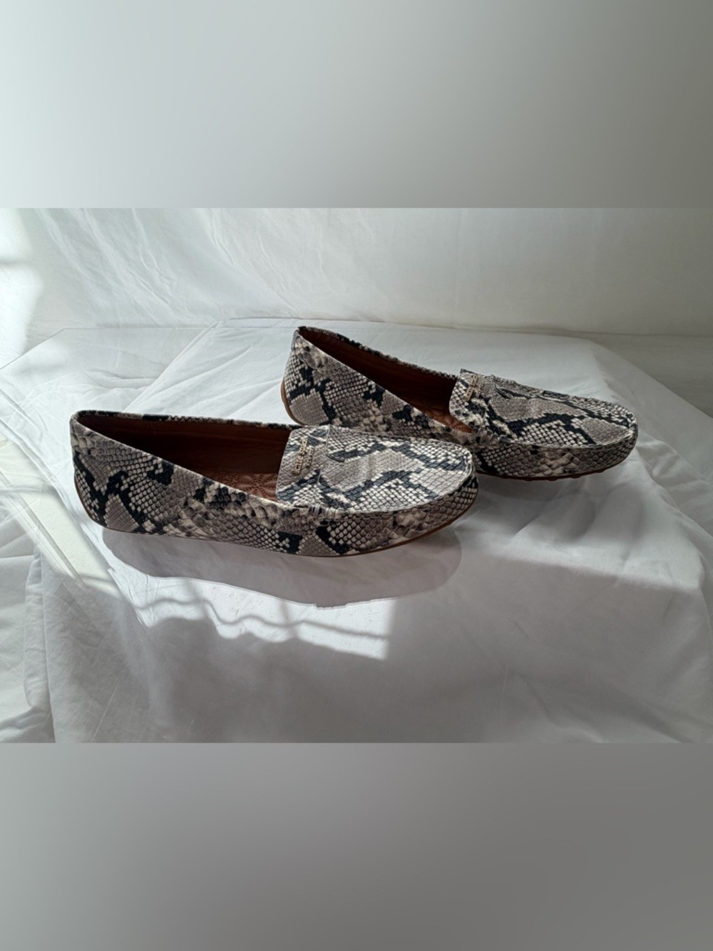 Kate Spade New York “Deck” Snakeskin Print Leather Driving Loafers Size 7.5