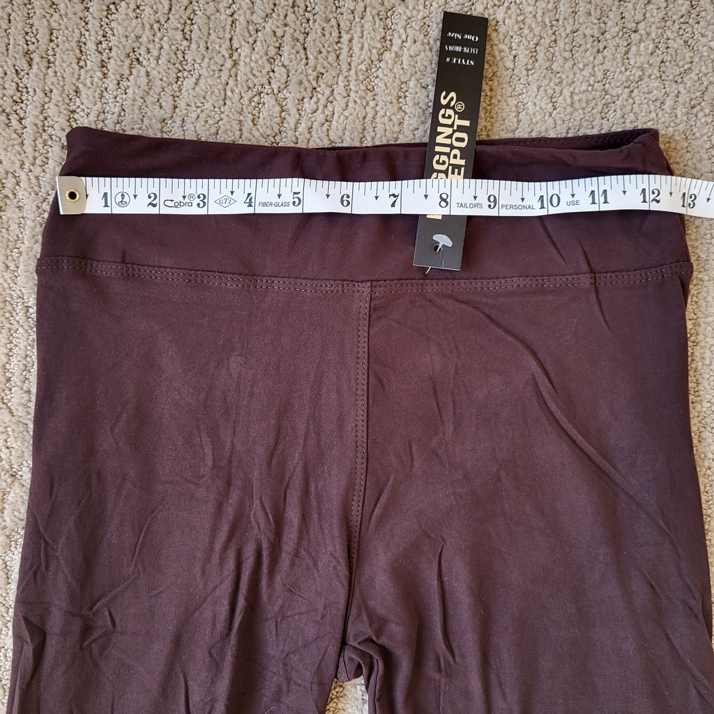 Women’s High Waisted Capri Leggings – Leggings Depot – Brown – One Size – NWT