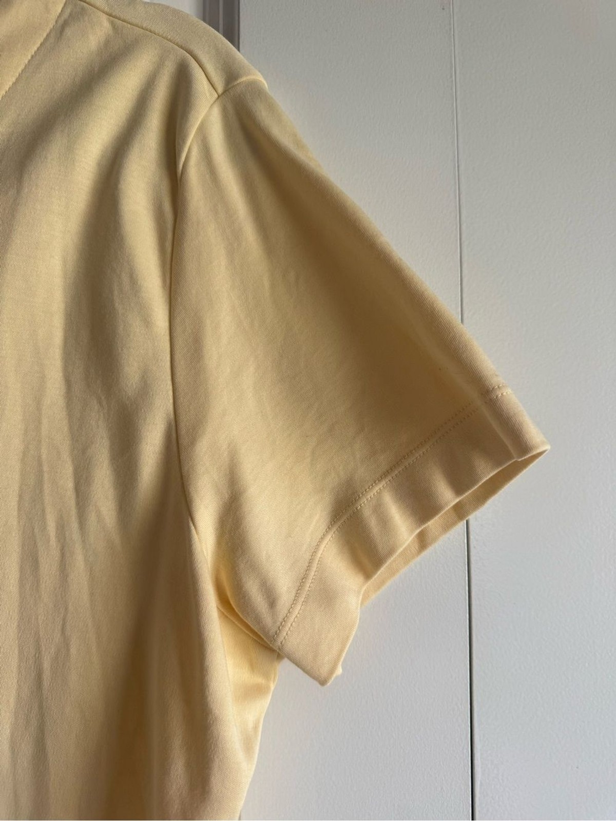 Women’s L.L. Bean Pale Yellow Button-Front V-Neck Top, 100% Cotton, Large, EUC