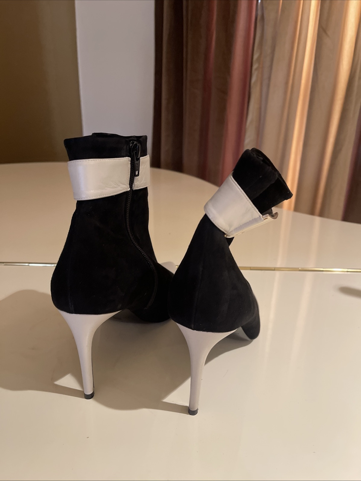 Bruno magli alessia suede ankle boots size 40.5 Eur 10.5 US