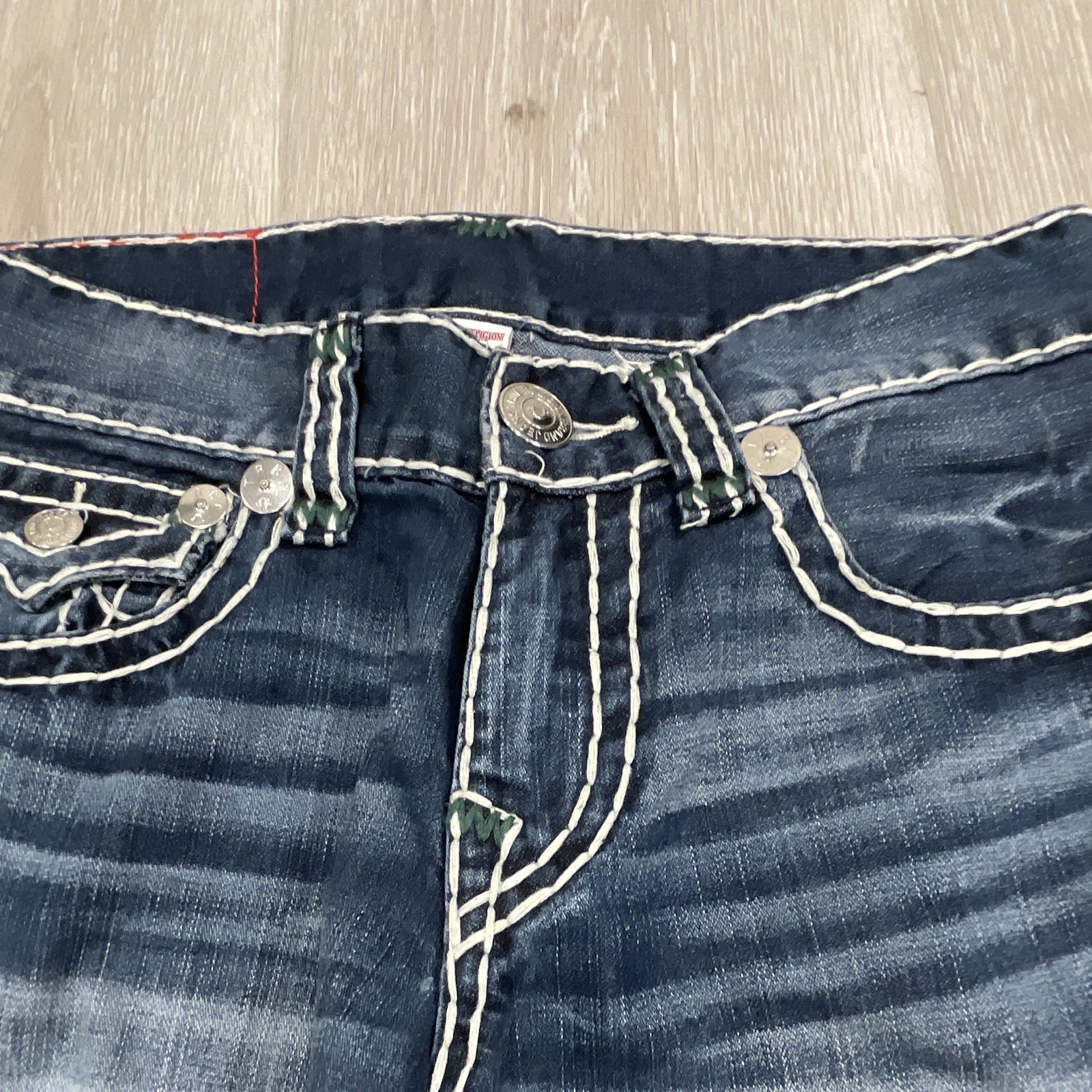 True Religion World Tour Men’s Straight Mid Rise Dark Wash Blue Denim Jeans