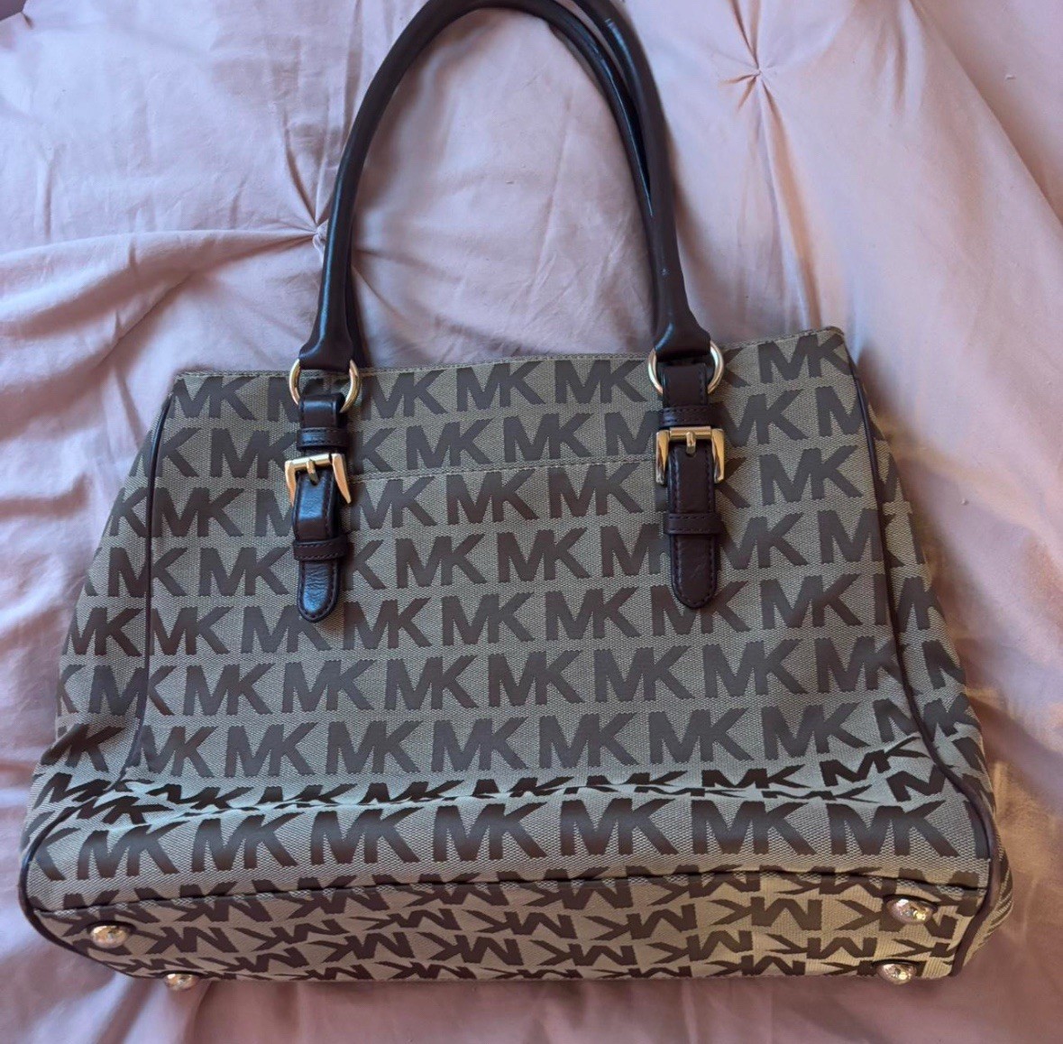 Michael Kors Jet Set Monogram Logo Tote Snap Closure Gold Hardware Pockets