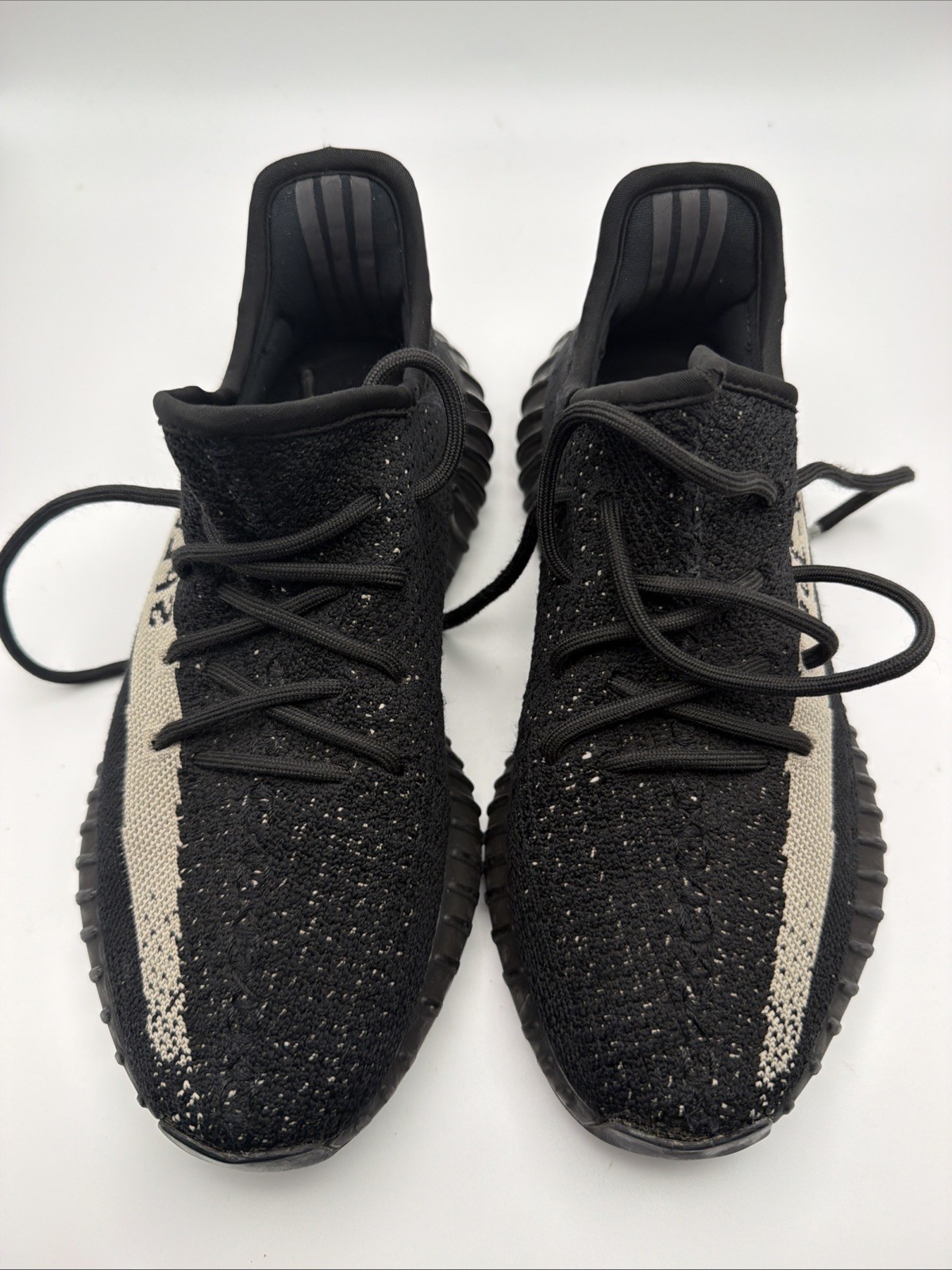 Adidas Yeezy Boost 350 V2 Oreo Black White Sneakers Mens US 6 Pre-Owned