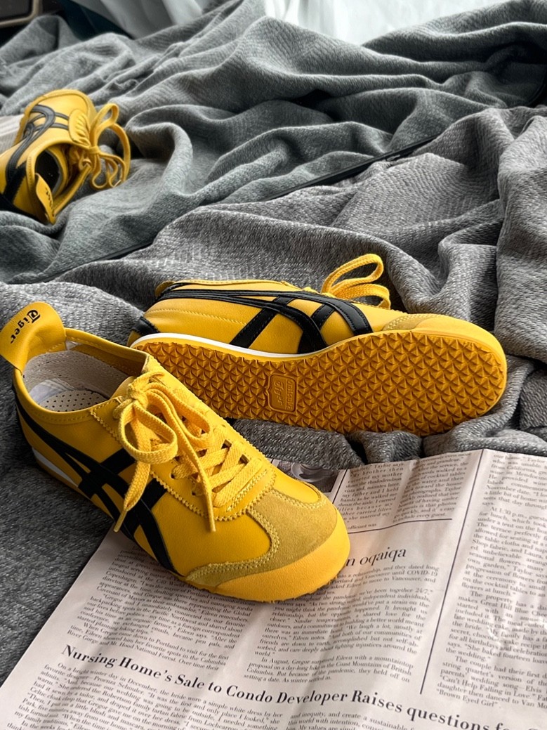 Men’s Size 1183A746-750 | Onitsuka Tiger Mexico 66 Slip-On ‘Yellow Black