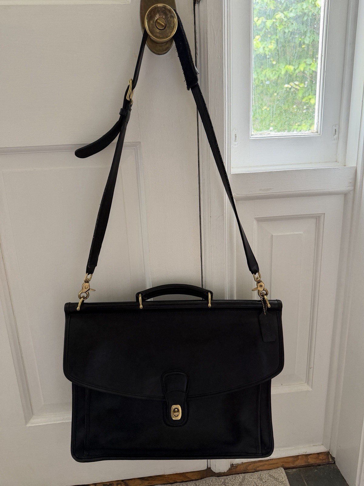 Vintage Coach Black Leather Beekman Briefcase 5266 USA – complete with Strap
