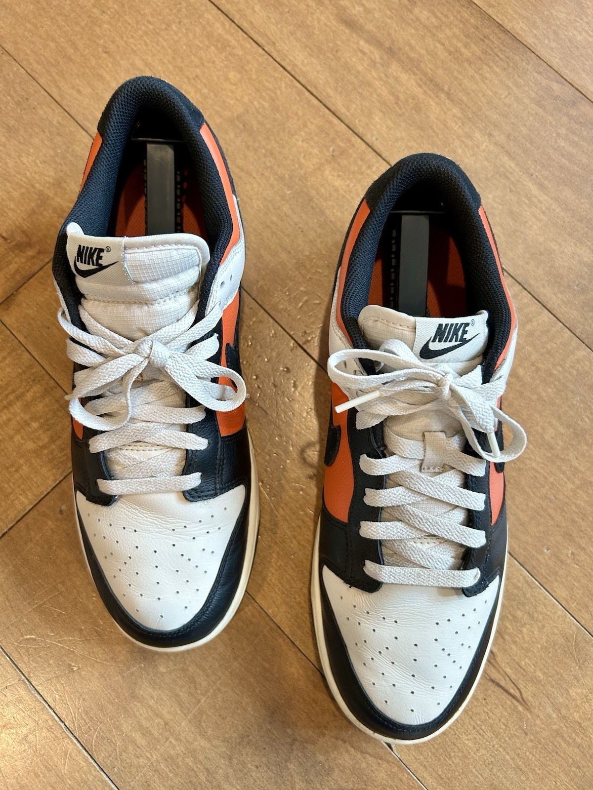 Nike Dunk Low Men’s Leather Lace-Up Sneakers White/Black/Orange Size 10.5