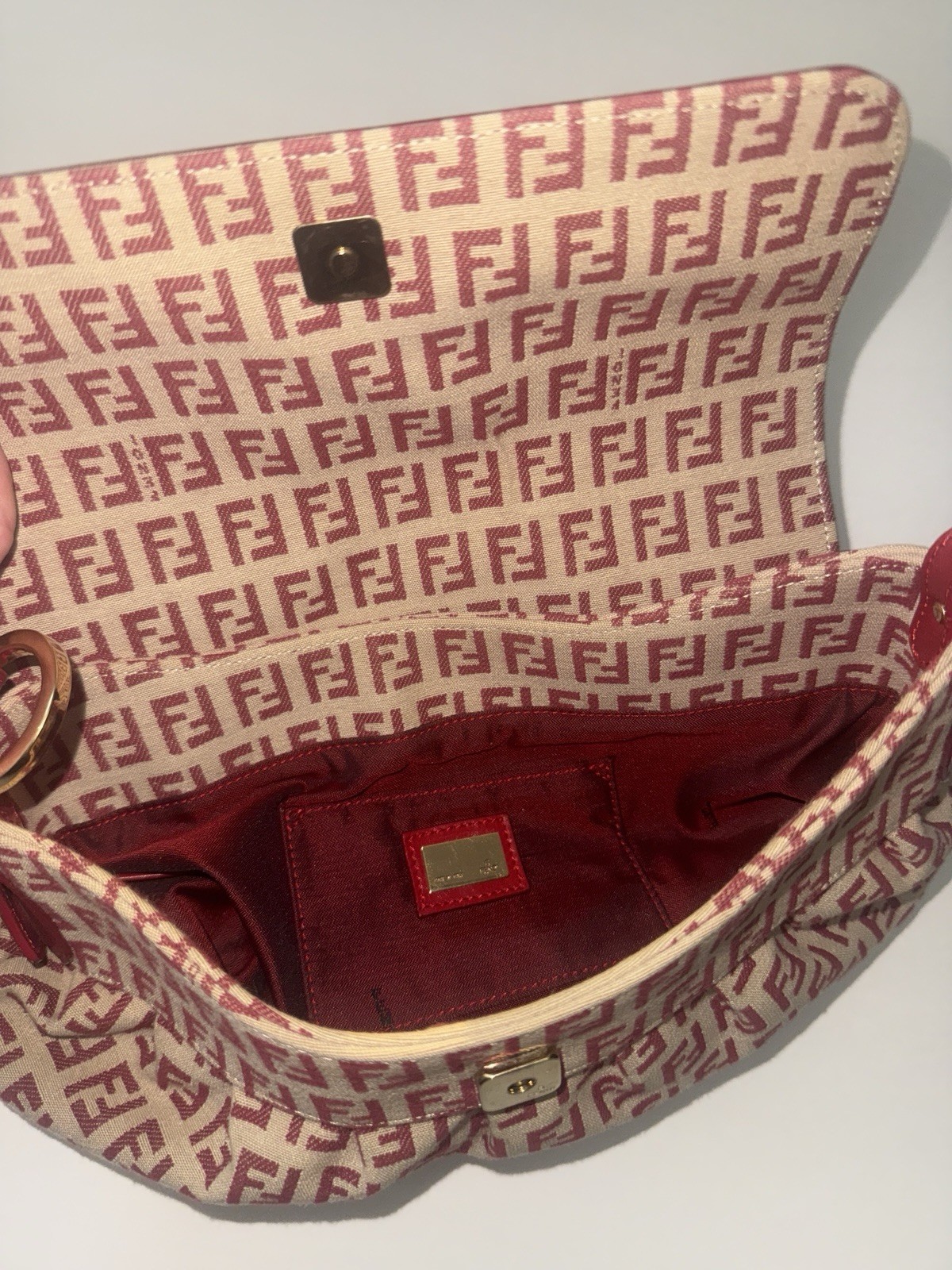 Fendi Beige/Red Monogram Flap Shoulder Bag Magnetic Closure Gold Hardware