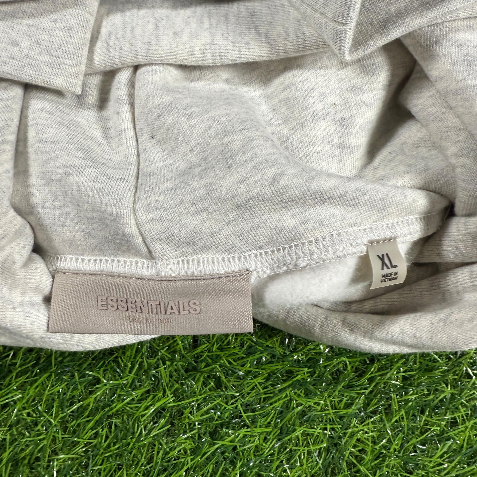 Fear of God Essentials Hoodie SS22 Light Oatmeal – 100% Authentic (XXS-XXL)