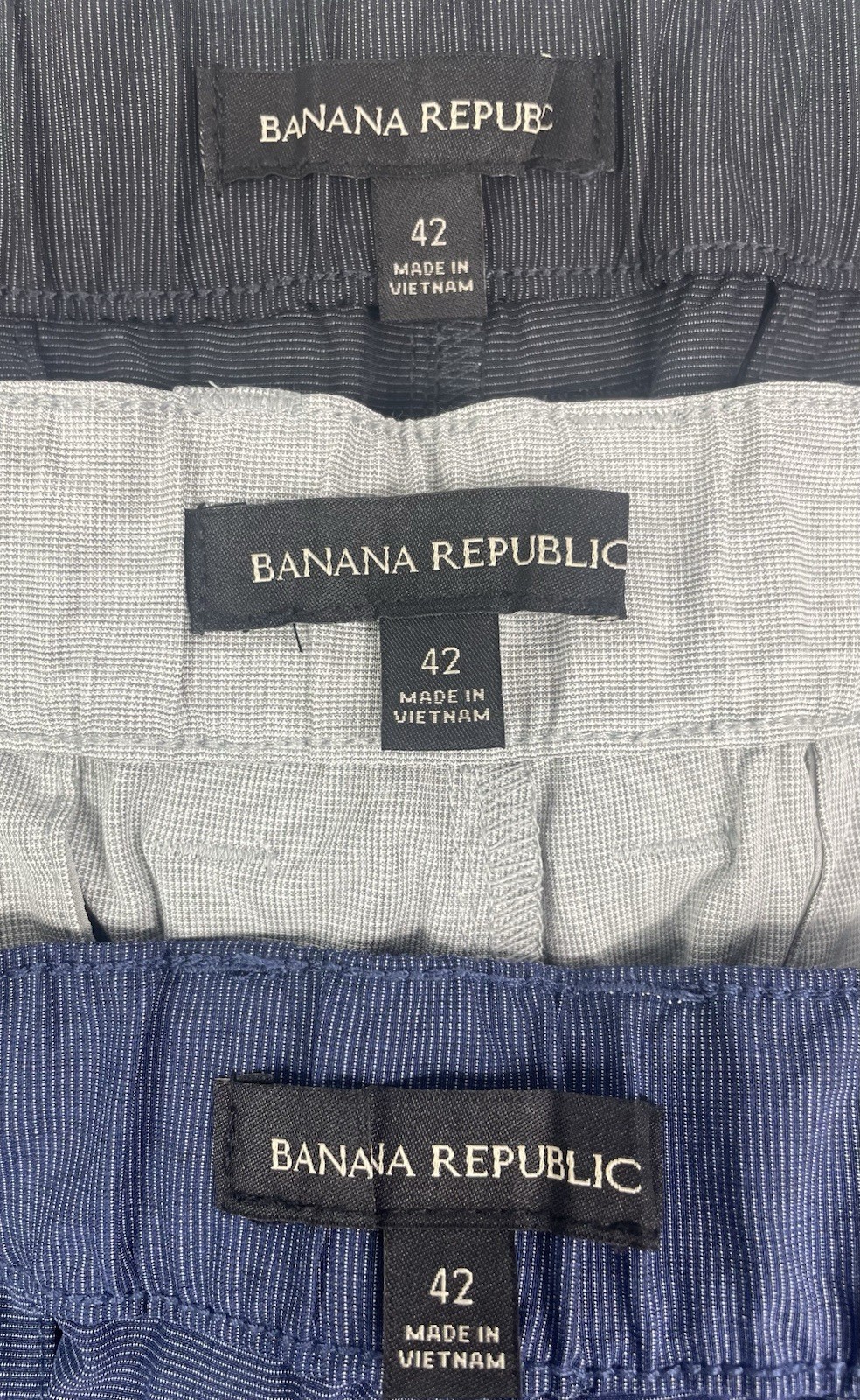 Banana Republic Men’s Lot of 3 Flat Front Shorts Size 42 Black, Gray & Blue NWT