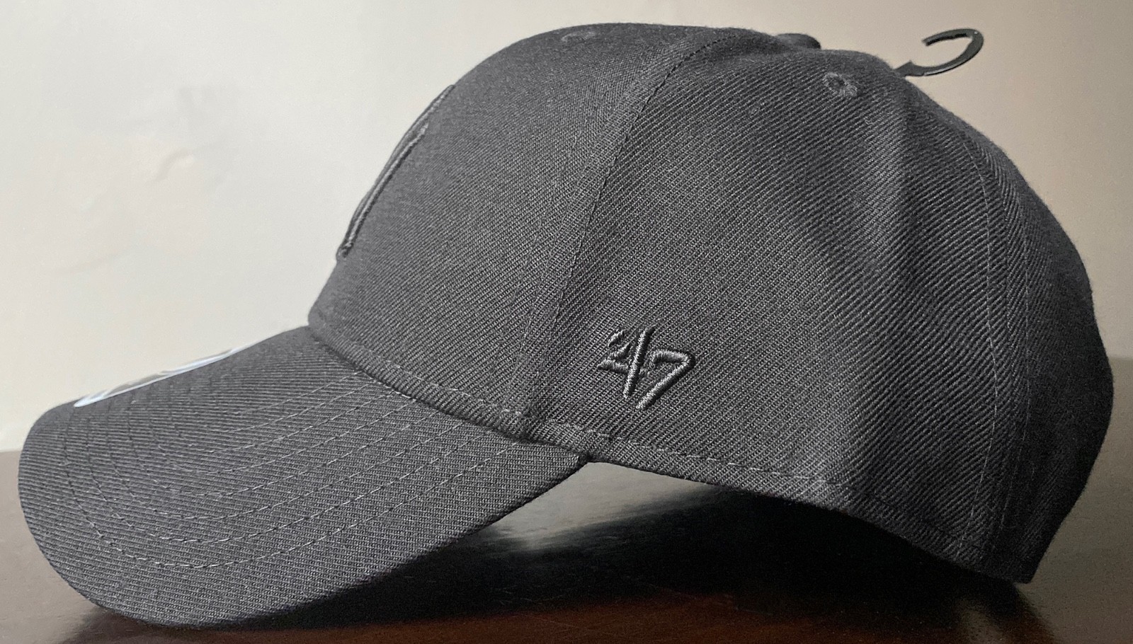 NEW 47 Brand Official New York Yankees Black/Black Baseball Hat