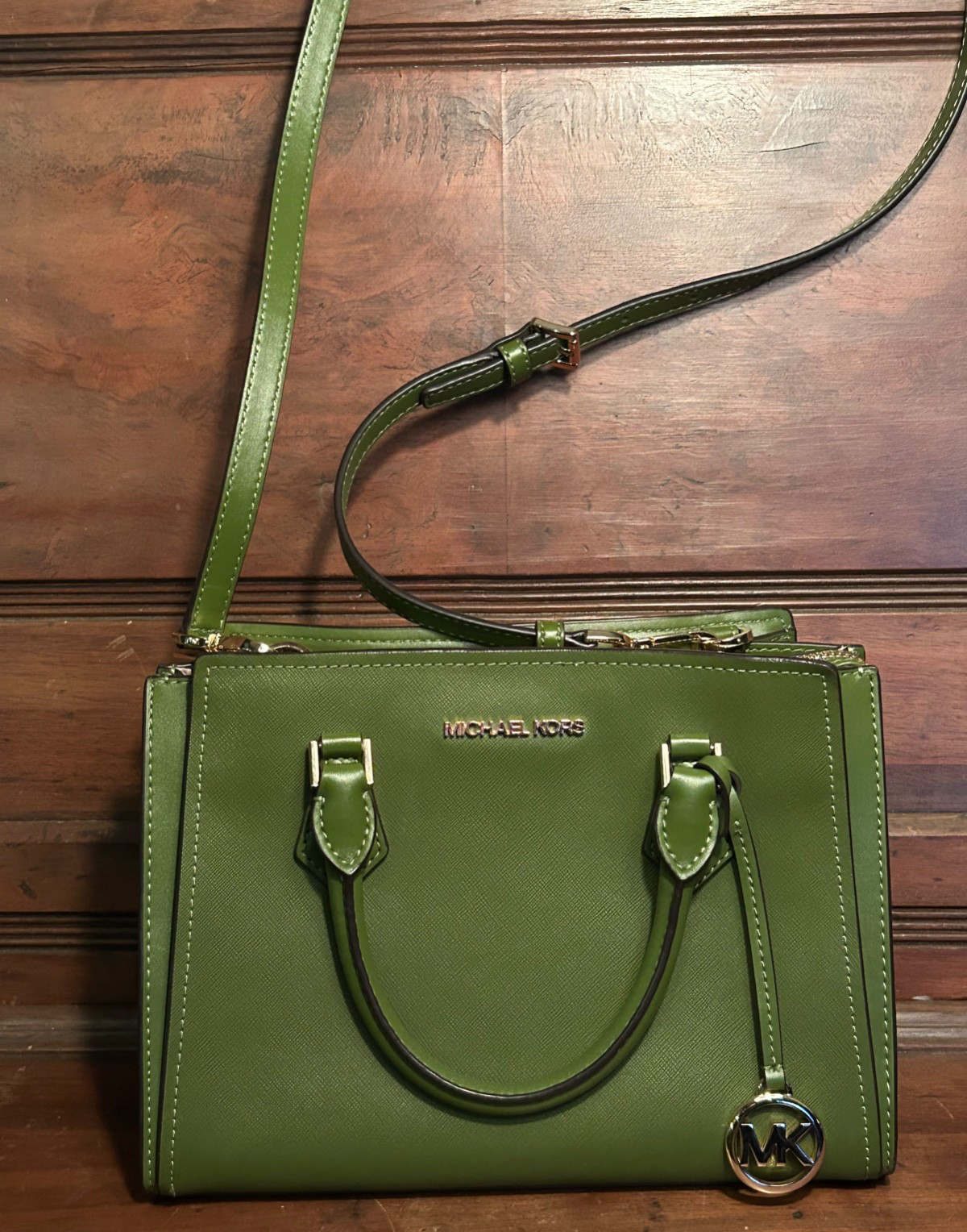 Michael Kors HOPE Evergreen Saffiano Leather Medium Messenger Crossbody Bag NICE