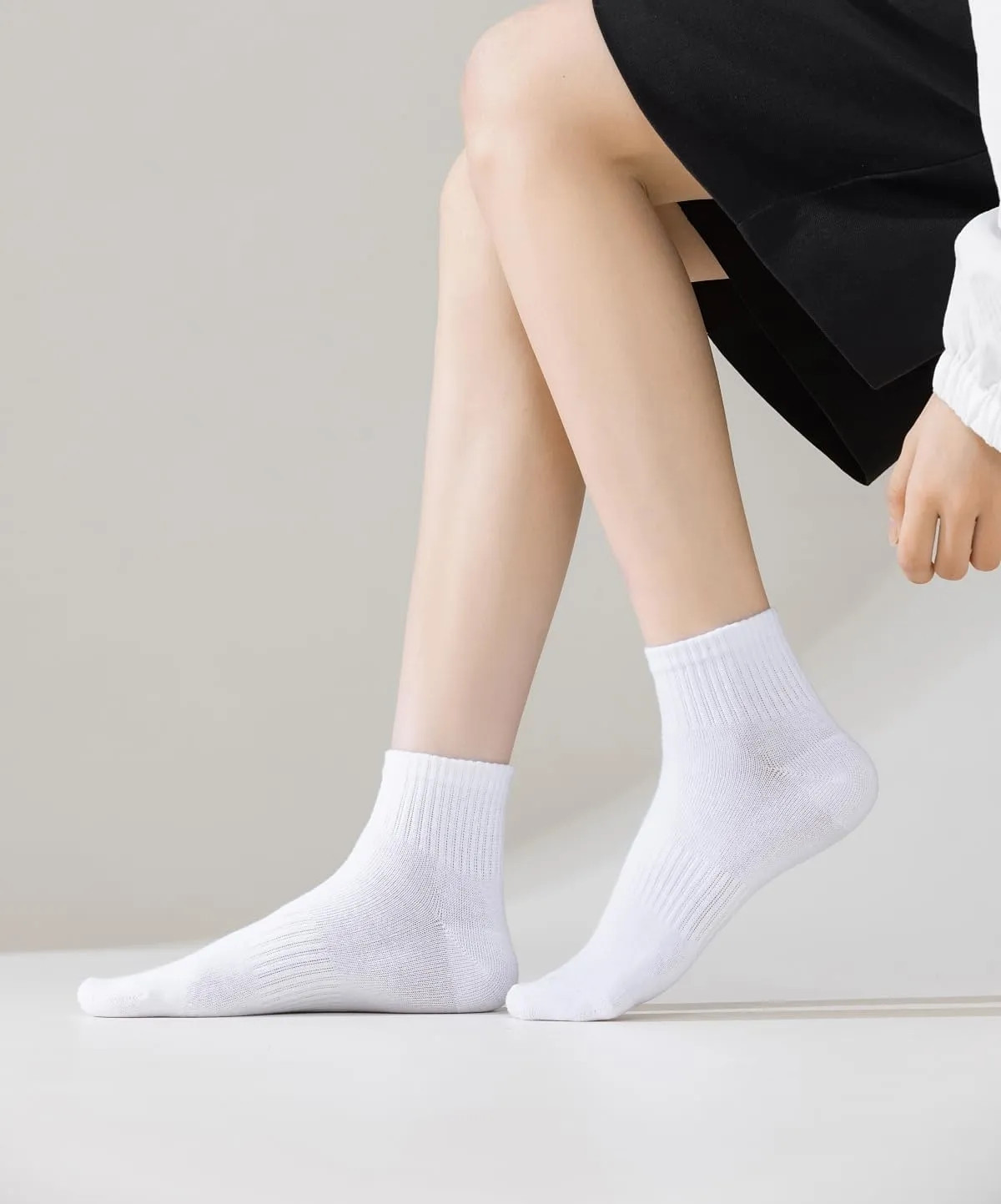 ACCFOD Womens Thin Cotton Ankle Socks Athletic Gym Mini Crew Socks 5 Pairs