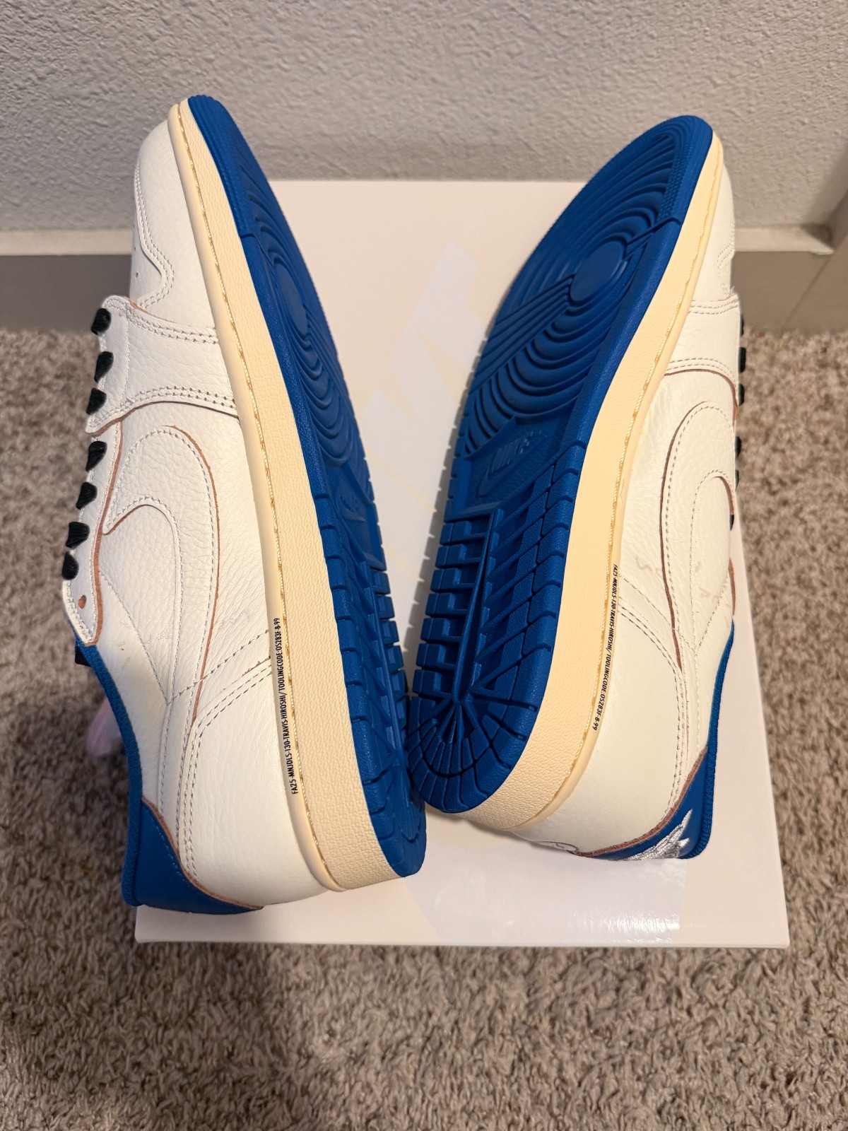 Size 10 – Fragment Design x Travis Scott x Air Jordan 1 Retro OG SP Low Sail…