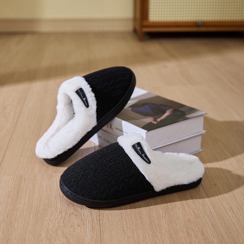 Women’s Plush Fleece-Lined Warm Cotton Slippers Cozy Non-Slip Indoor House Shoes