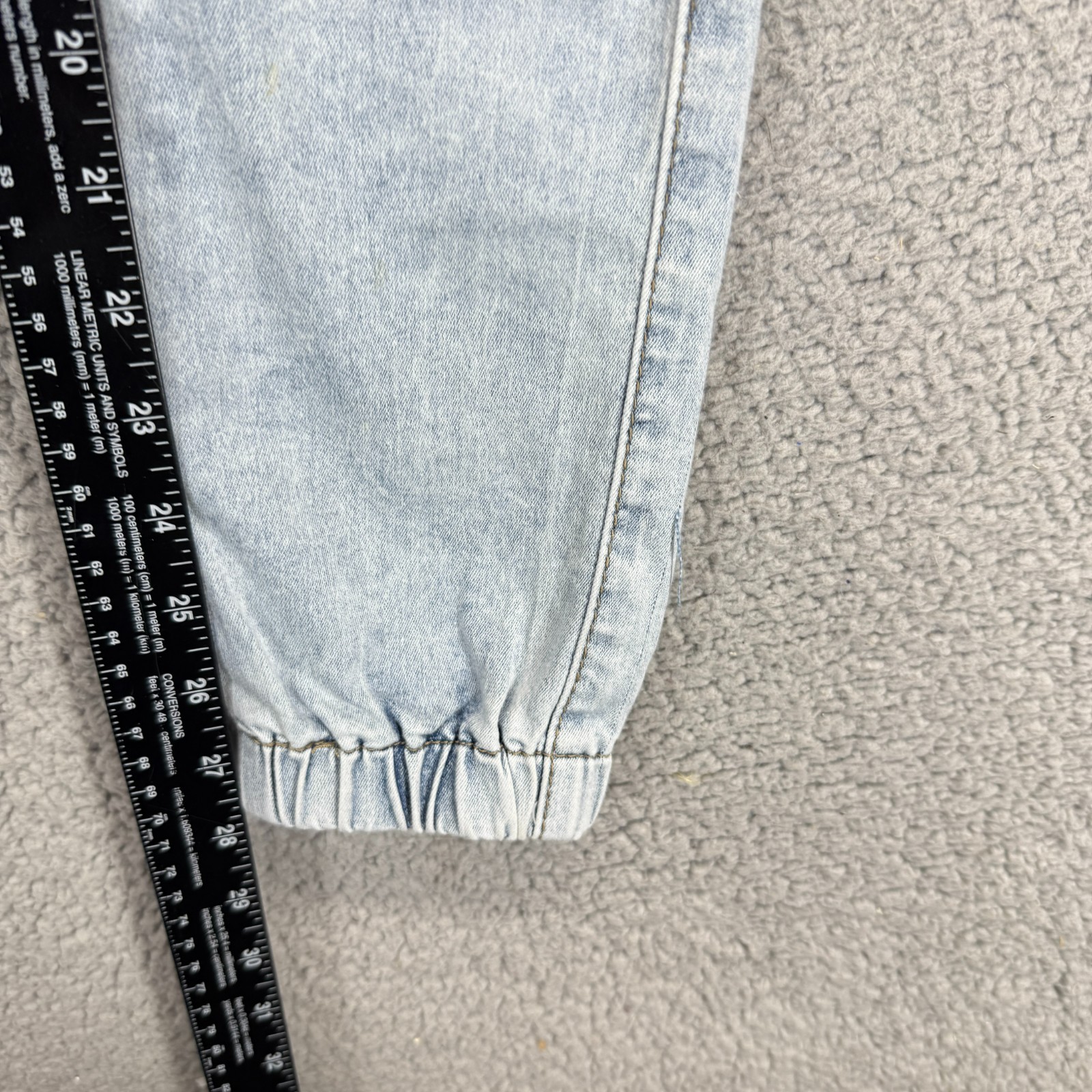 V.I.P. Light Wash Blue Womens Size 0 Paperbag Cargo Jogger Stretch Denim Jeans