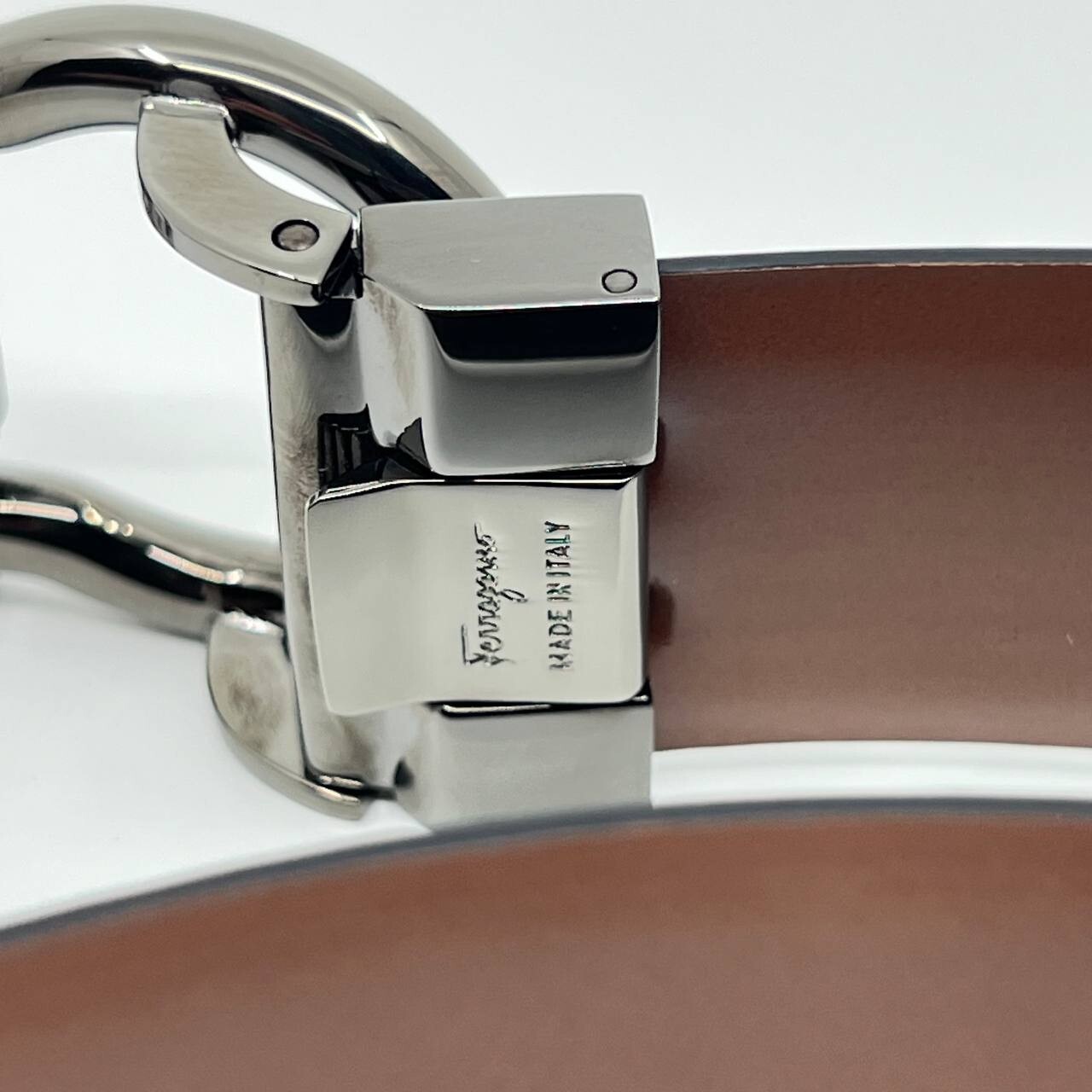 Authentic SALVATORE FERRAGAMO men’s patent leather belt black brown reversible