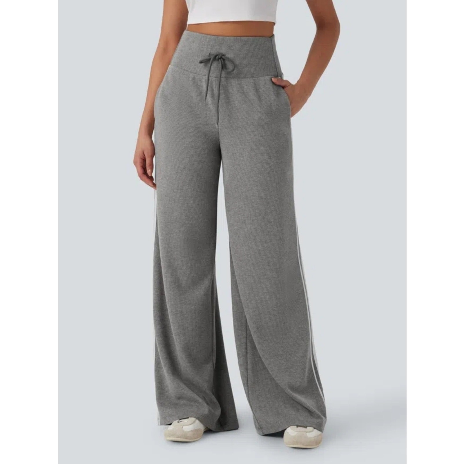 Women’s Halara Wide Leg Sweatpants Size Small