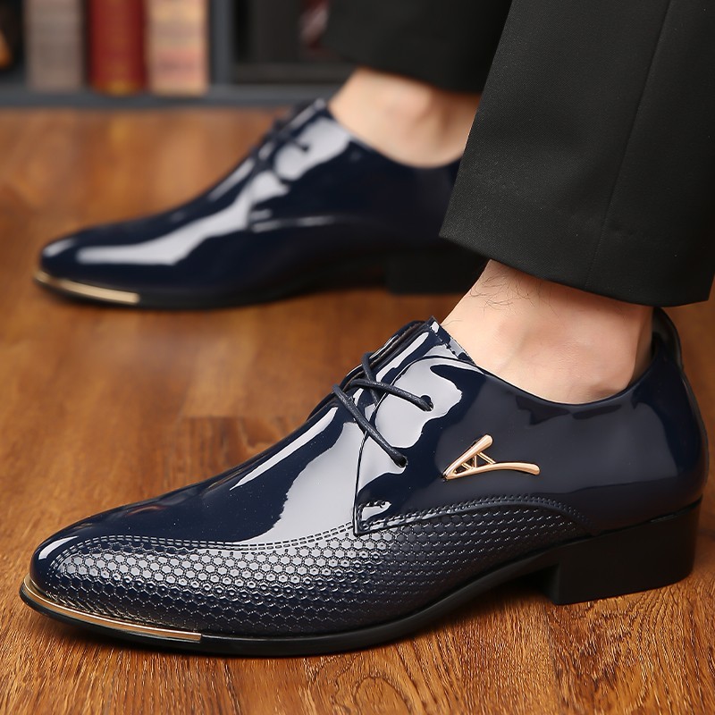 Men’s formal shoes, pointed lace up Oxford shoes, suitable for office and daily