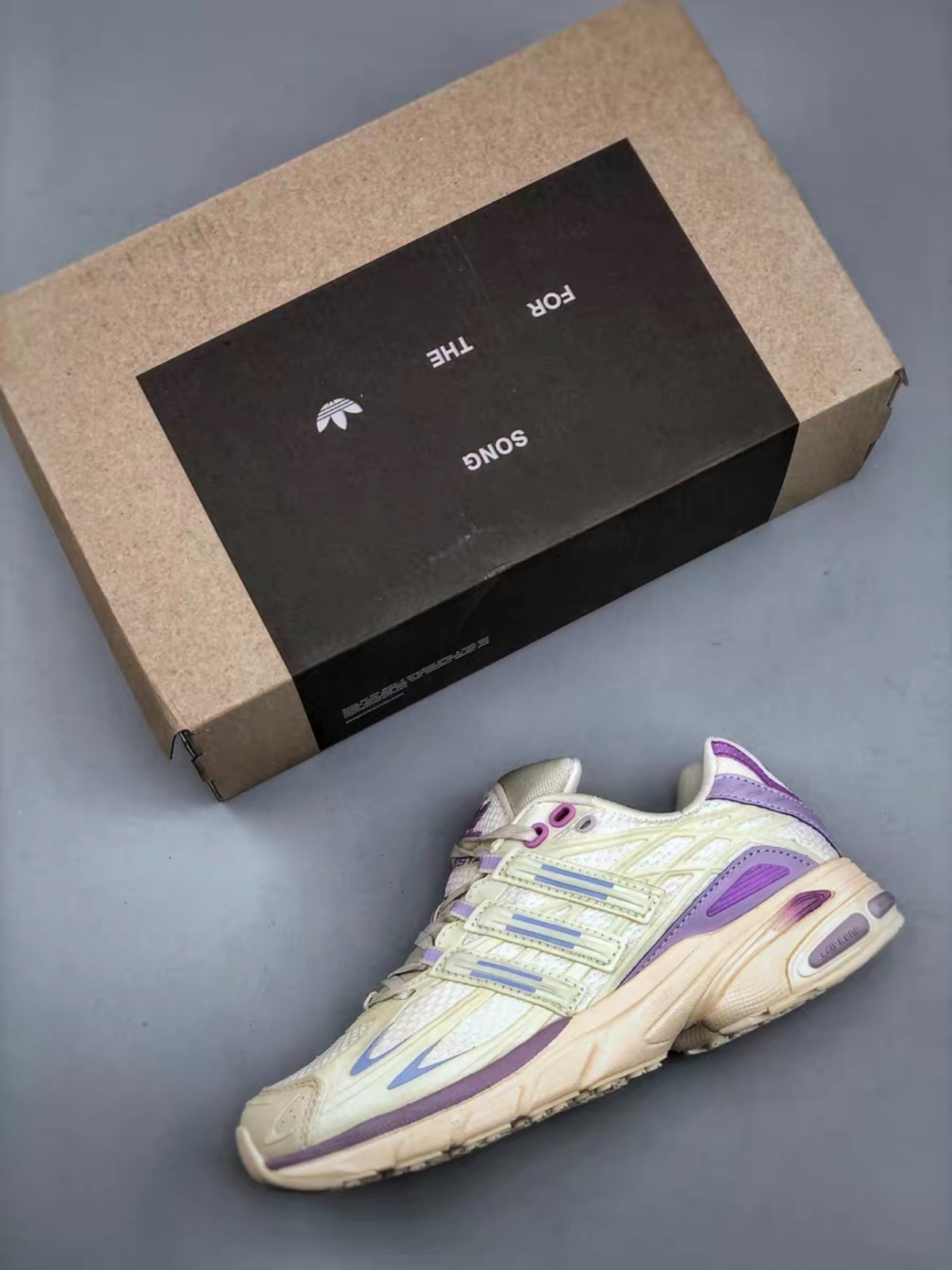 adidas Adistar Cushion Cream Preloved Purple – IH0278