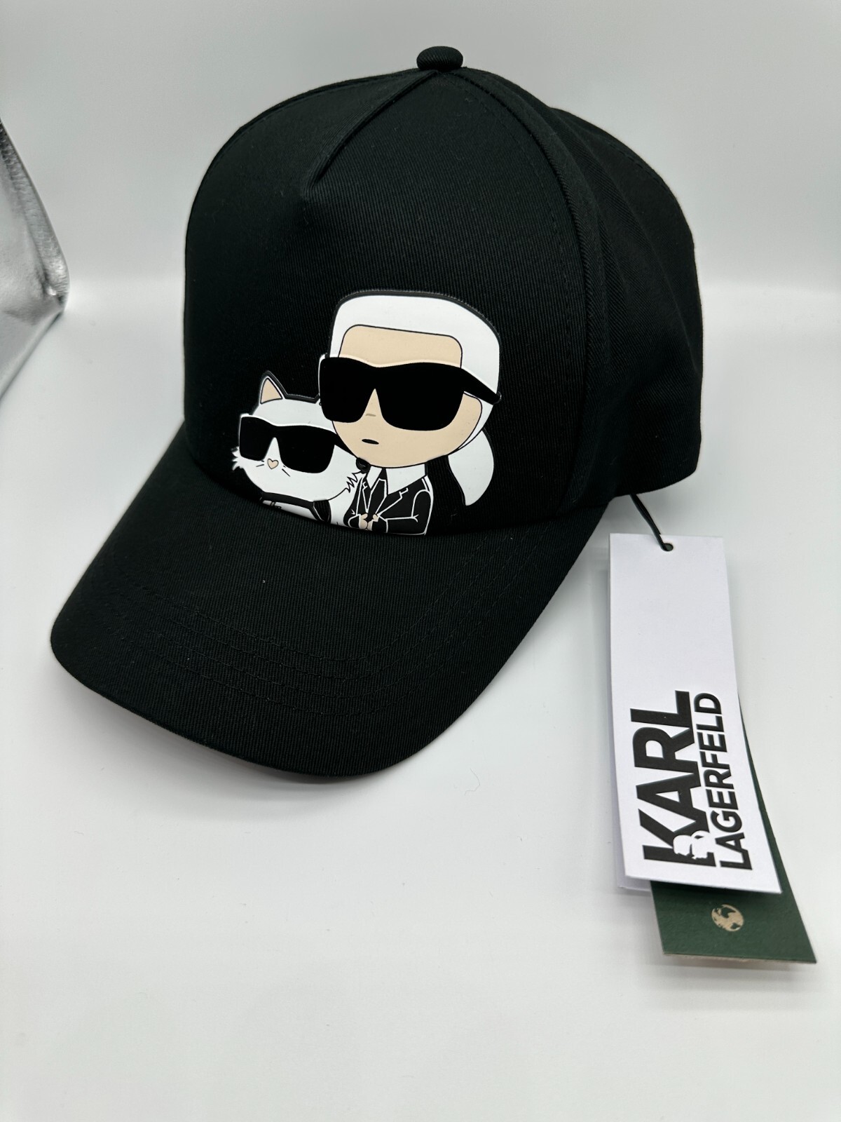 Karl Lagerfeld Unisex Adjustable Baseball Cap One Size, Iconic Logo, Stylish Fit