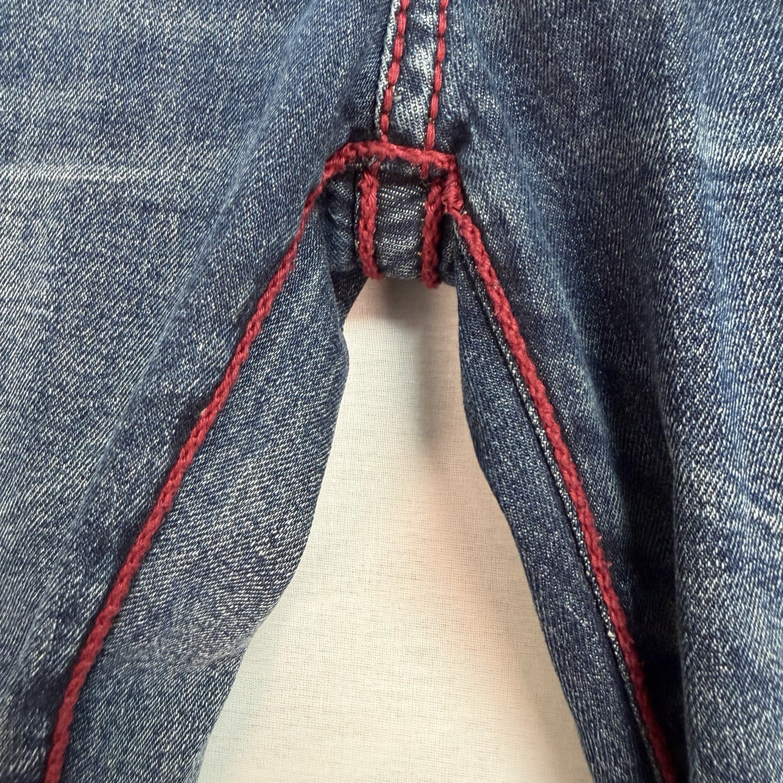 True Religion Men’s Ricky Relaxed Straight Jeans Red Rope Stiching