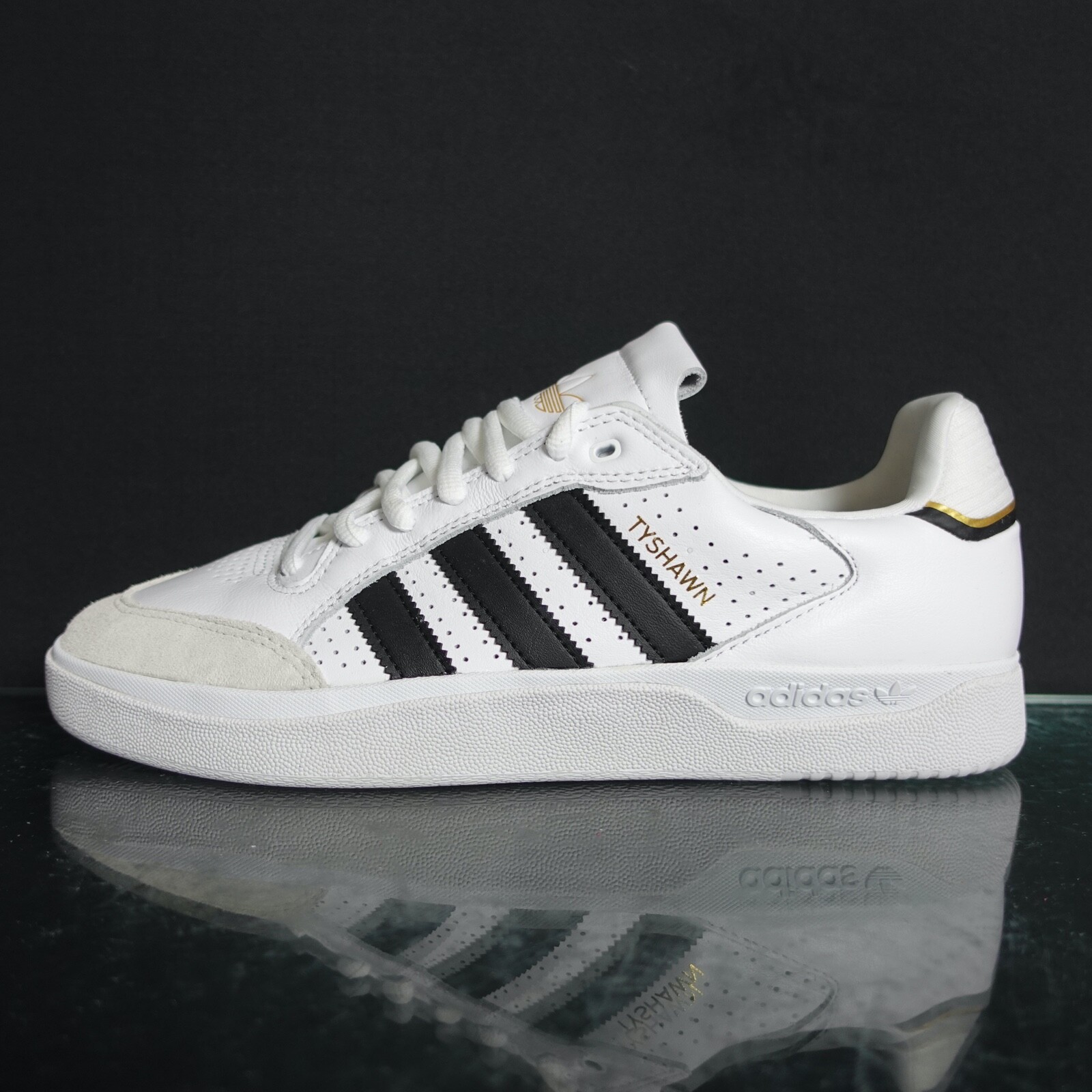 Adidas Tyshawn Low Men’s Sneaker Skateboarding Shoe Athletic White Trainers #003