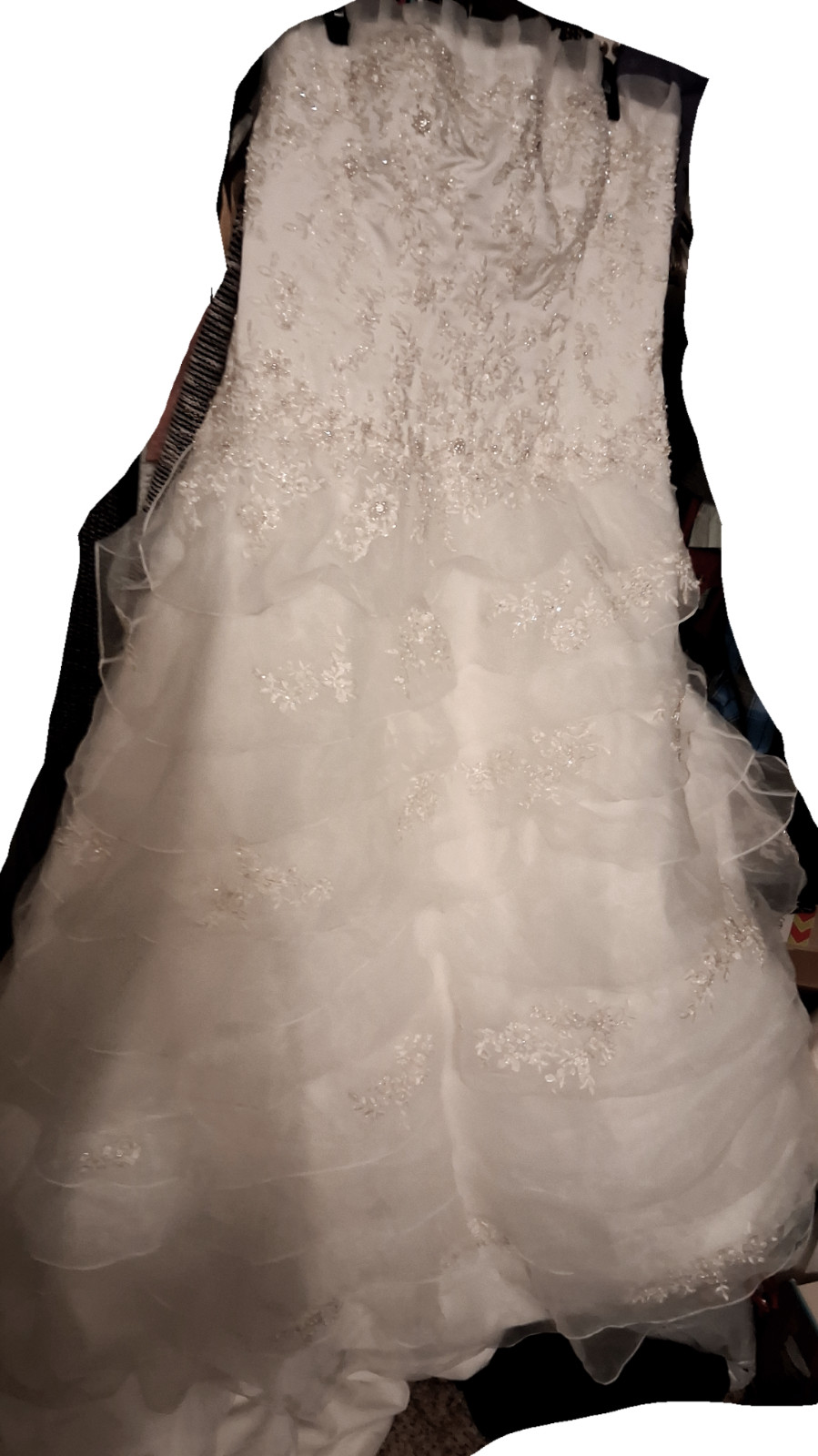 ♡ Oleg Cassini Wedding Dress ♡ Size 16 ♡ Sleeveless with lace and its own train