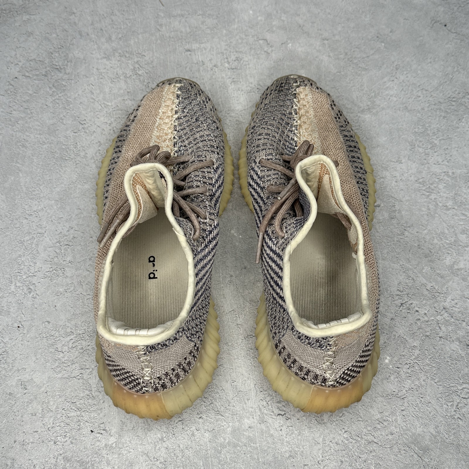 10M/11.5Wadidas Yeezy Boost 350 V2 Ash Pearl *pre-owned* SIZE 10GY7658Pre-Owned