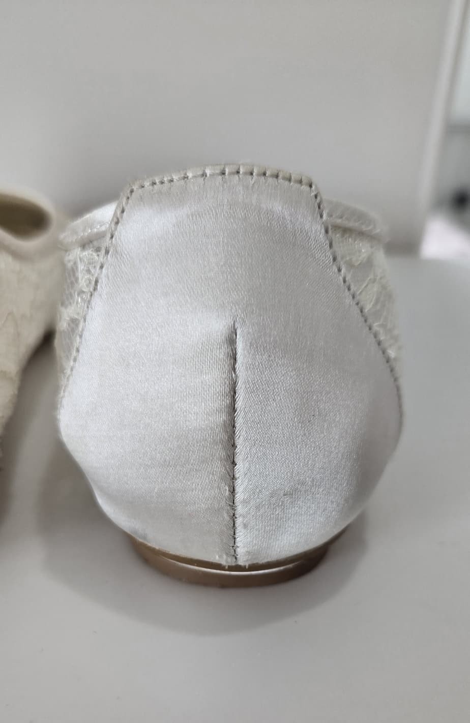 Paradox London Pink Ivory Lace Satin Ballet Flats Wedding Shoes EU 36 US 6 Worn