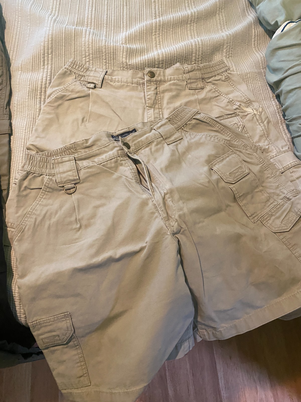 Lot of 6 MensTactical pants 5.11 & Propper