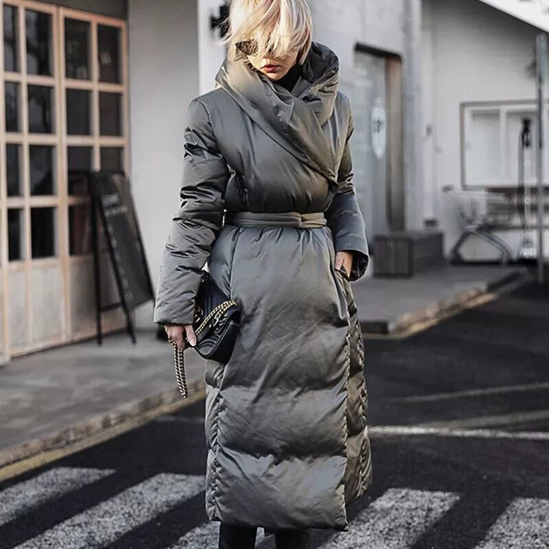 US XS=Asian M: Runs big: Black Down Hooded Long Belted Puffer Coats