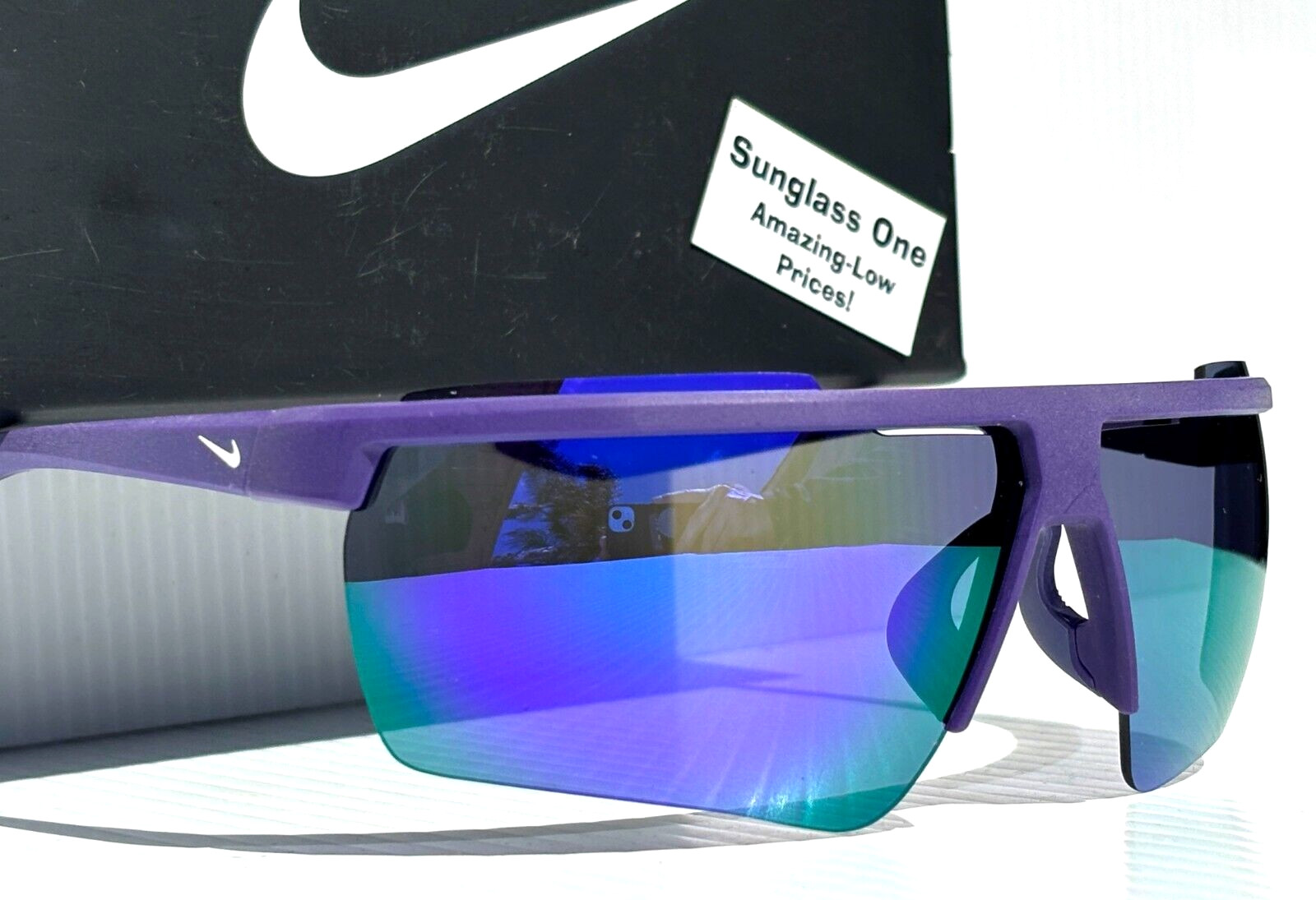 NEW Nike WINDSHIELD 20 Purple UV PROTECTIVE Violet Mirror Sunglass CW1287 547