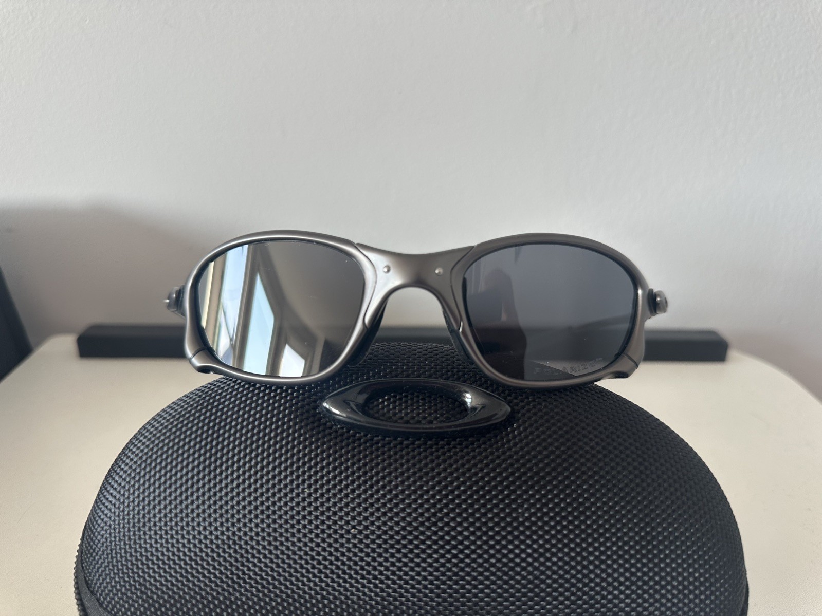 Oakley Juliet X-Metal Sunglasses Metal Gray frame Black Polarized Lens
