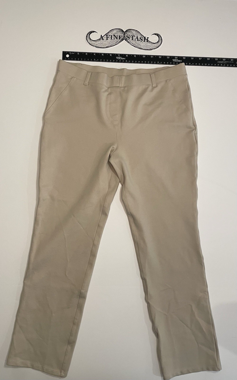 Quince Women’s Beige Khaki Ultra Stretch Ponte Knit Pull on Pants Large