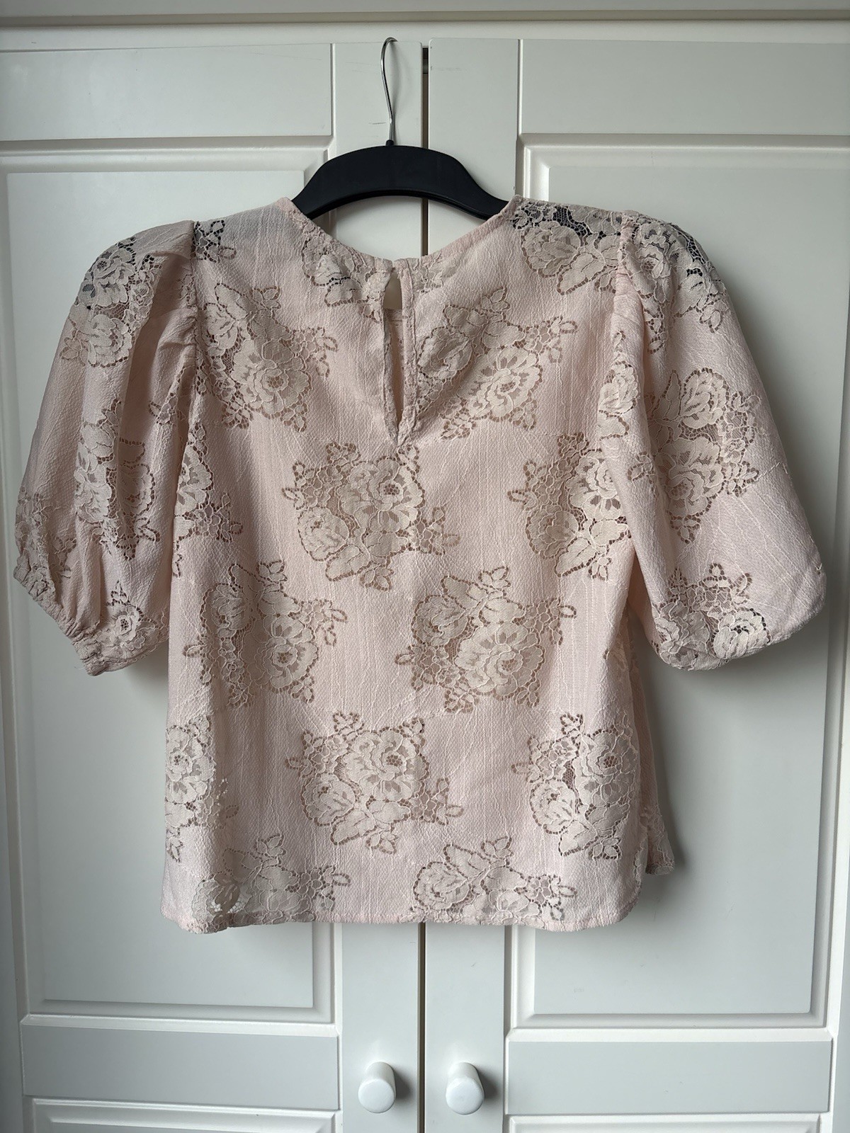 Daphnea Paris Blush Pink Lace Puff Sleeve Top Size S BNWT