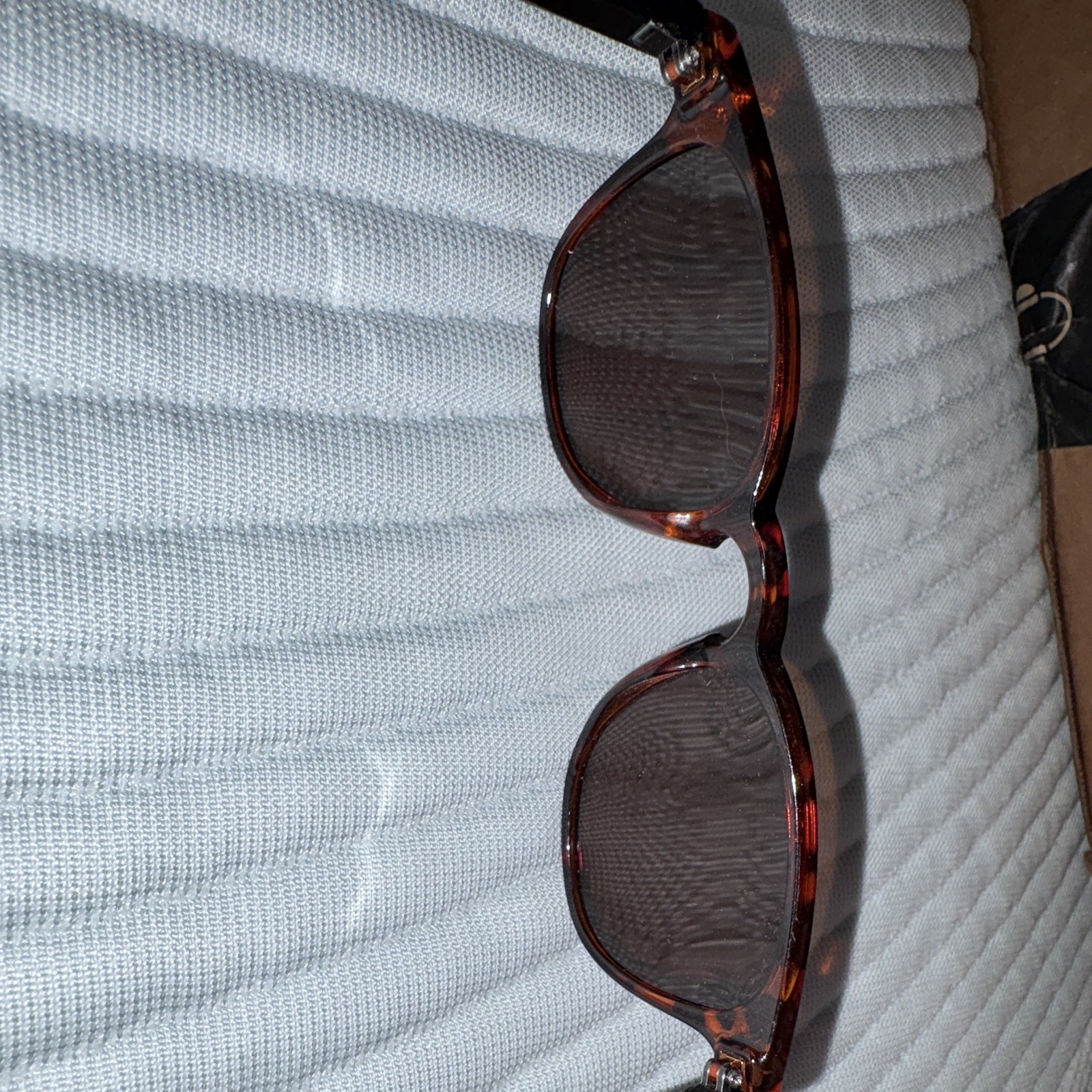 Men’s Tortoise Shell Rectangle Sunglasses Brown Lenses UV400 Lightweight