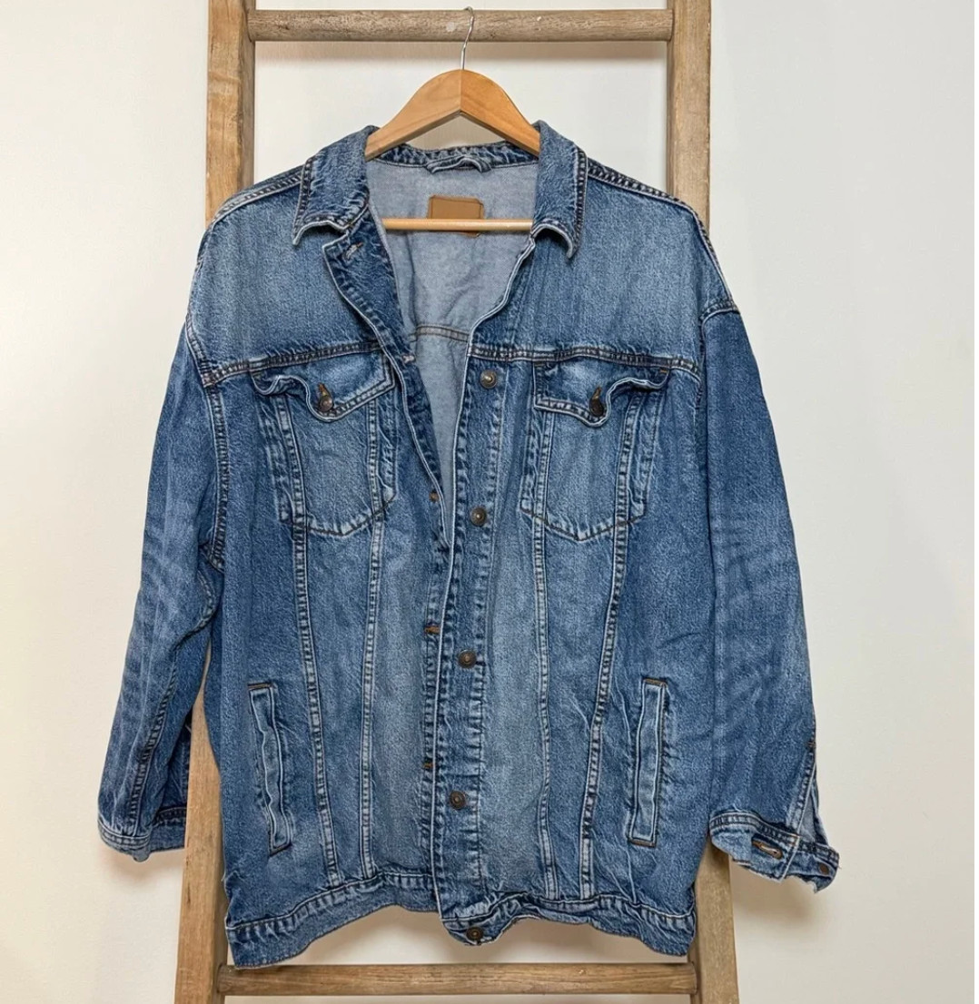 American Eagle Outfitters Blue Boyfriend Denim Jacket Oversized